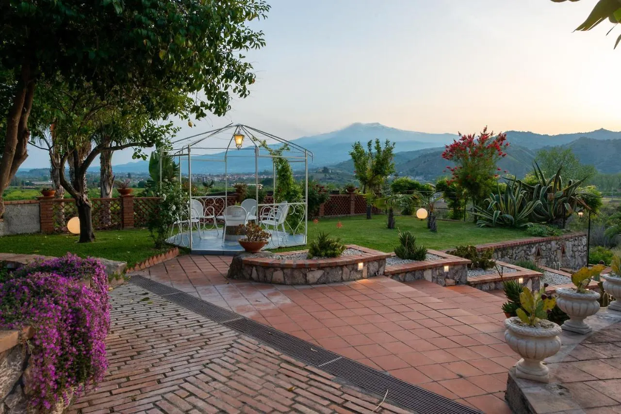 Villa With Pool & Jacuzzi Taormina 0*,