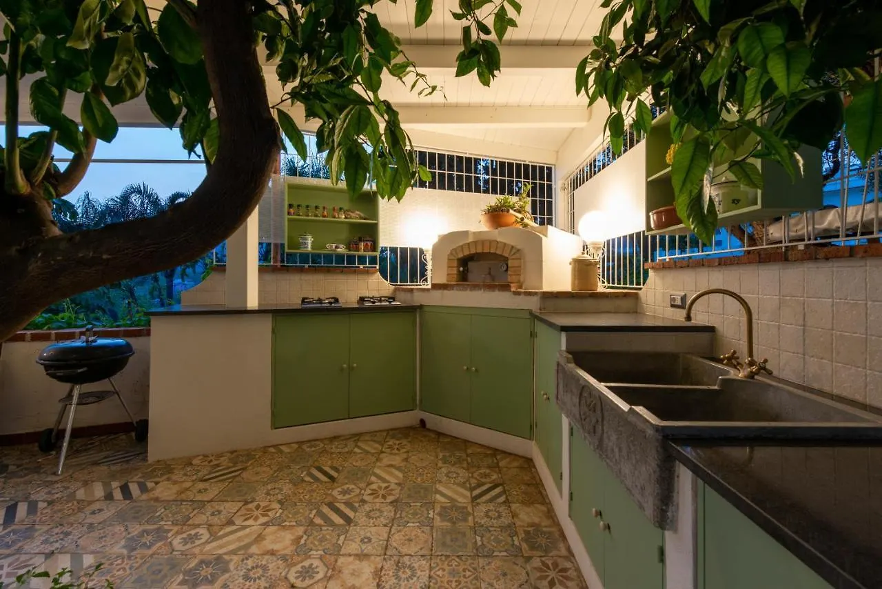 Villa With Pool & Jacuzzi Taormina