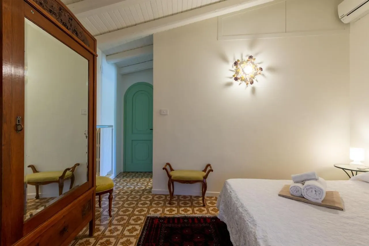 Villa With Pool & Jacuzzi Taormina