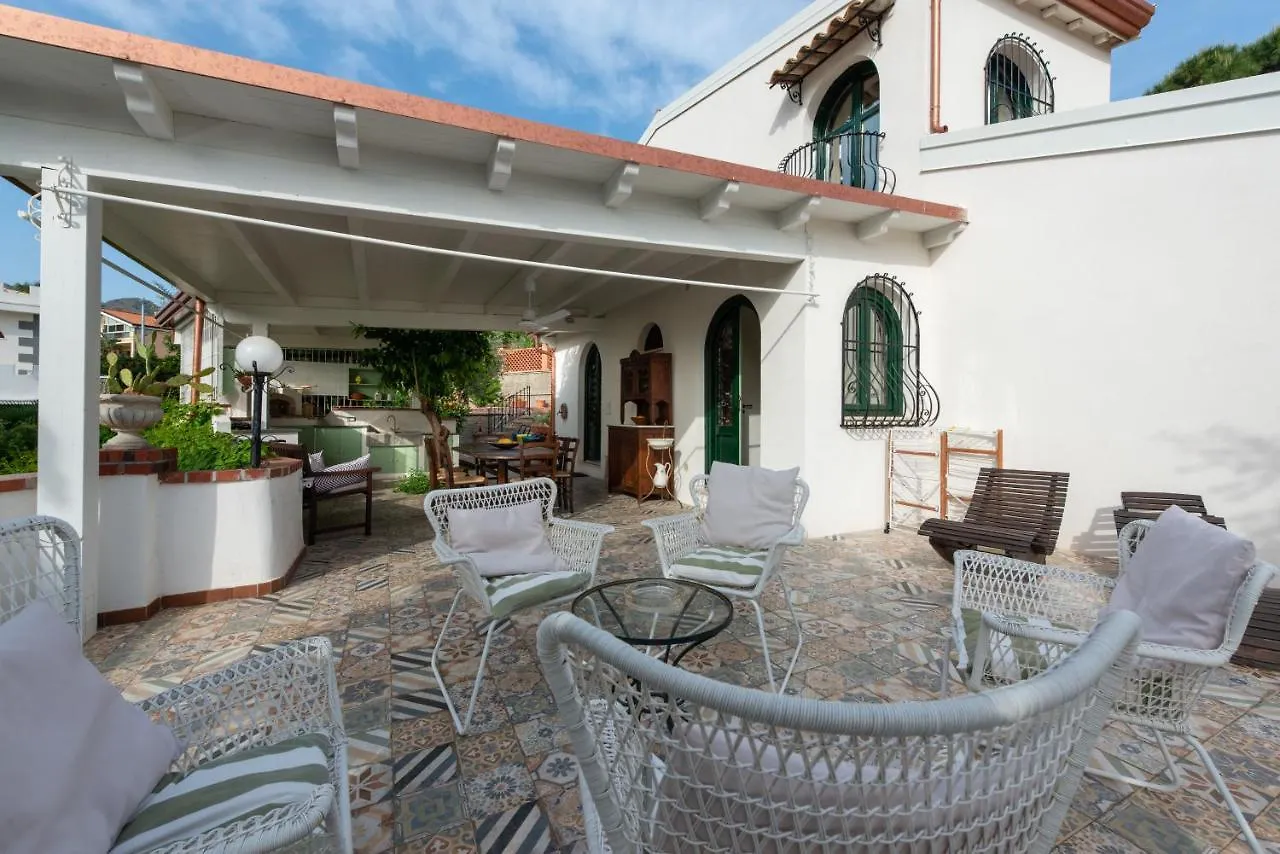 Villa With Pool & Jacuzzi Taormina