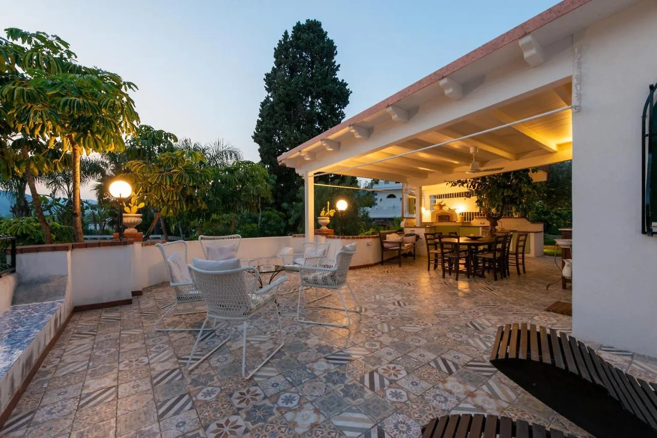 Villa With Pool & Jacuzzi Taormina 0*,  Italy