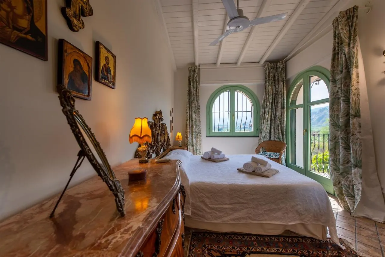 Villa With Pool & Jacuzzi Taormina