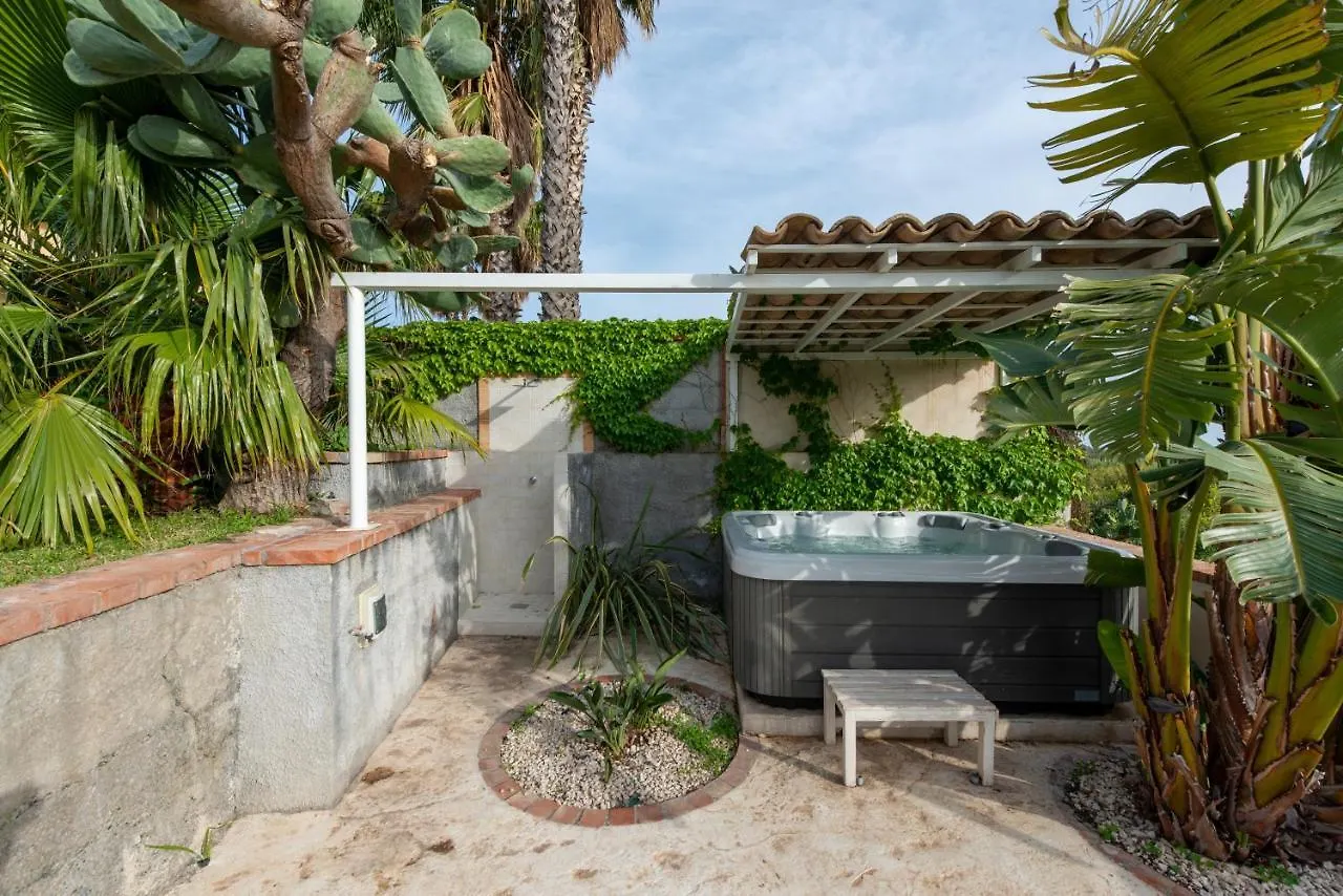 Villa With Pool & Jacuzzi Taormina