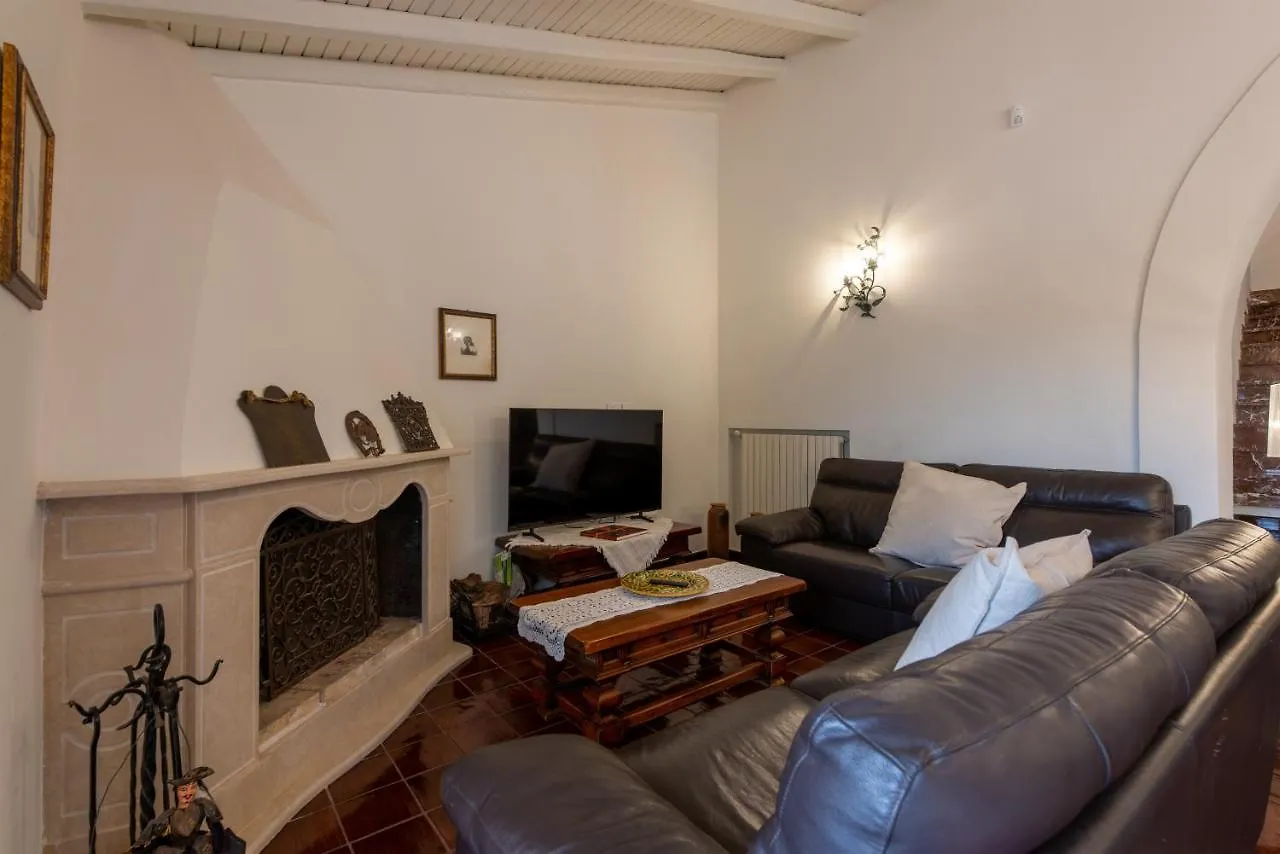 Villa With Pool & Jacuzzi Taormina