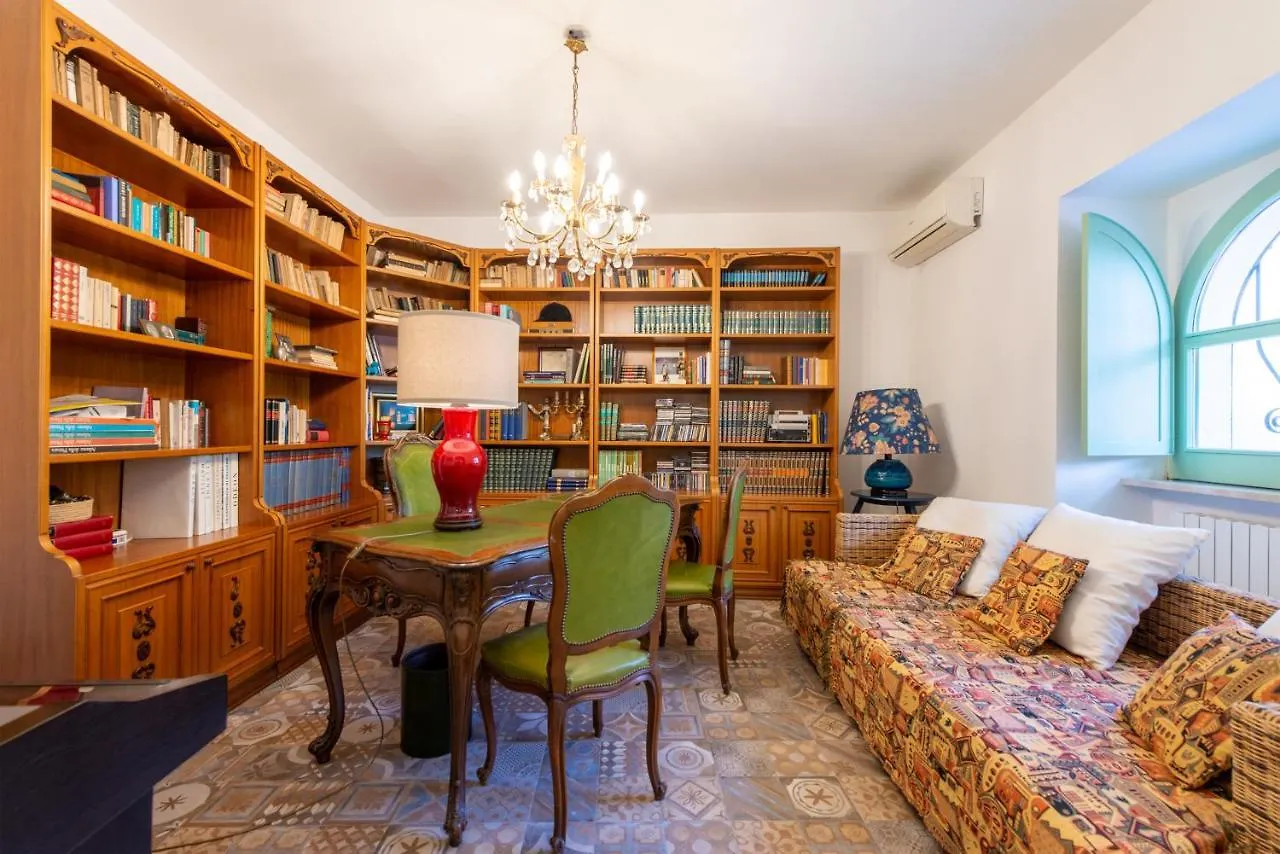 Villa With Pool & Jacuzzi Taormina 0*,