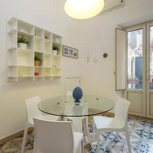 Appartamento Elegant In, Taormina